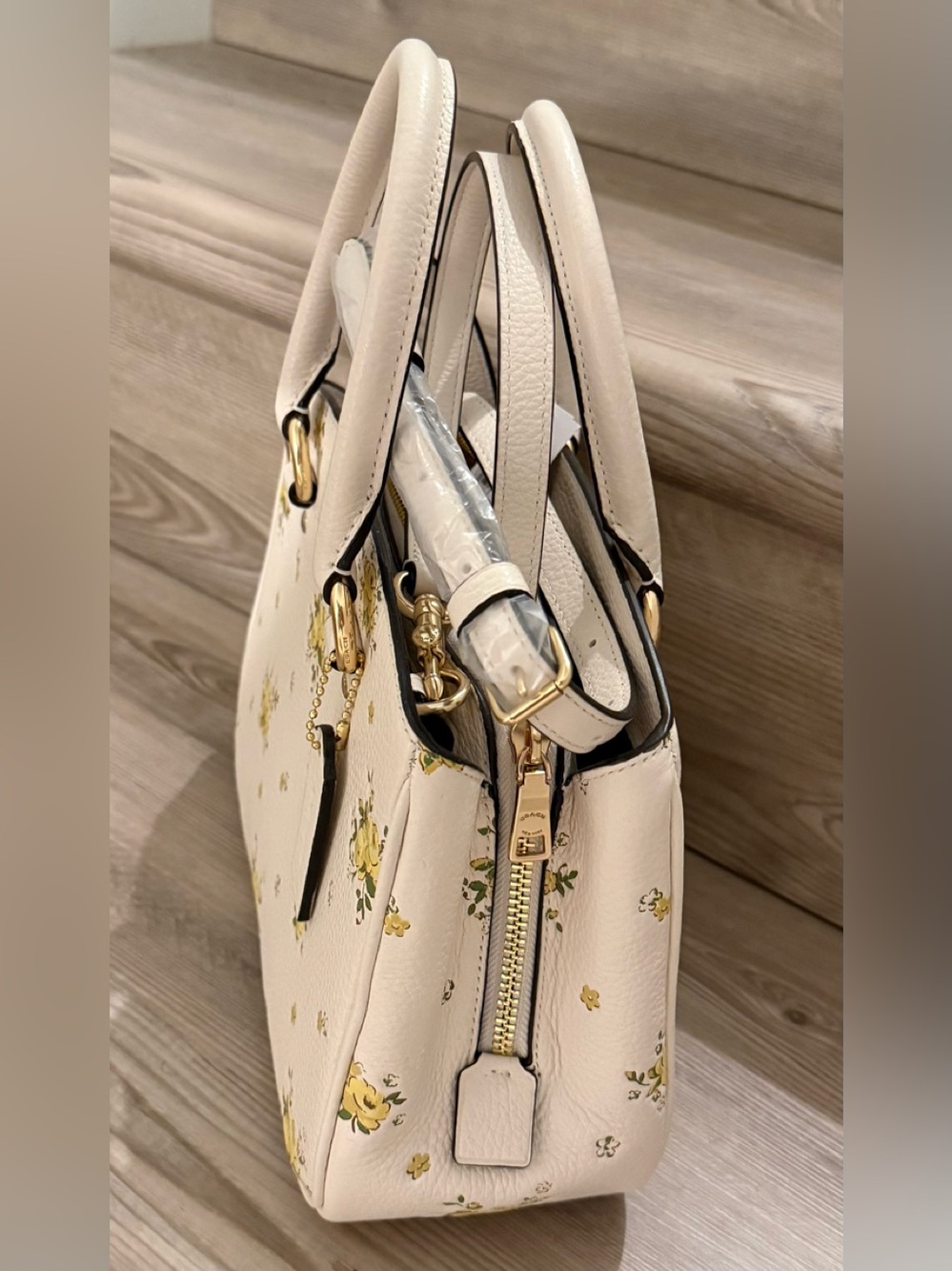 NWT COACH Savannah Small Carryall Bag w/ Floral Print Gold/Chalk CAL42 - Picture 5 of 10